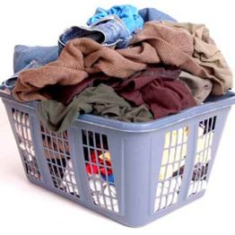 Сколько микробов живёт в вашей одежде: как правильно стирать белье