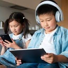 Бала және смартфон: балаларымыз цифрлық әлемге дайын ба?